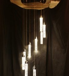ĐÈN THẢ PHA LÊ HTK003